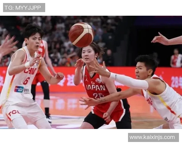 三分球风潮席卷篮球赛场 新时代篮球策略的转折点与未来发展趋势