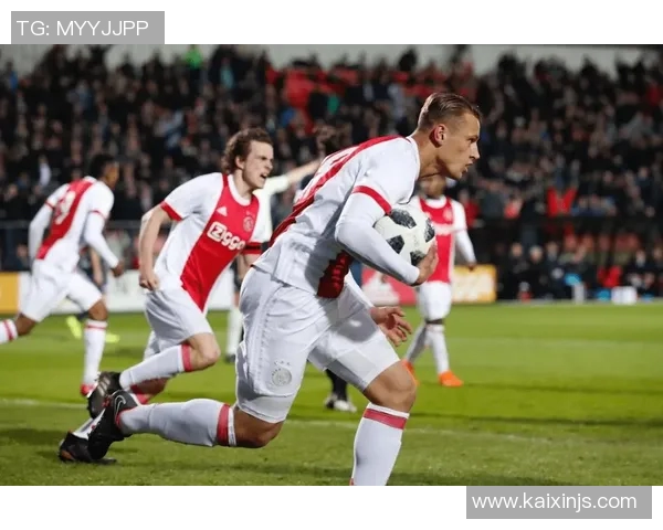 布雷达青年队对阵阿贾克斯青年队精彩赛事回顾与分析