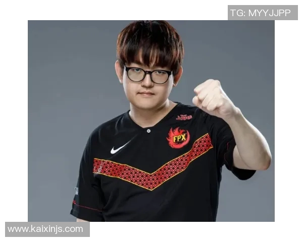 DOTA2战术解析：深入探讨FPX战队的游戏节奏与策略运用